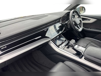 Used Audi Q8 2023 for sale - 75329397: Photo