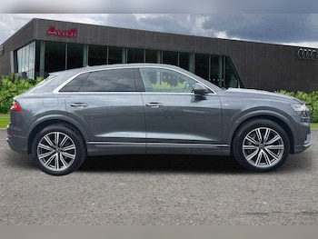 Used Audi Q8 2023 for sale - 75329397: Photo