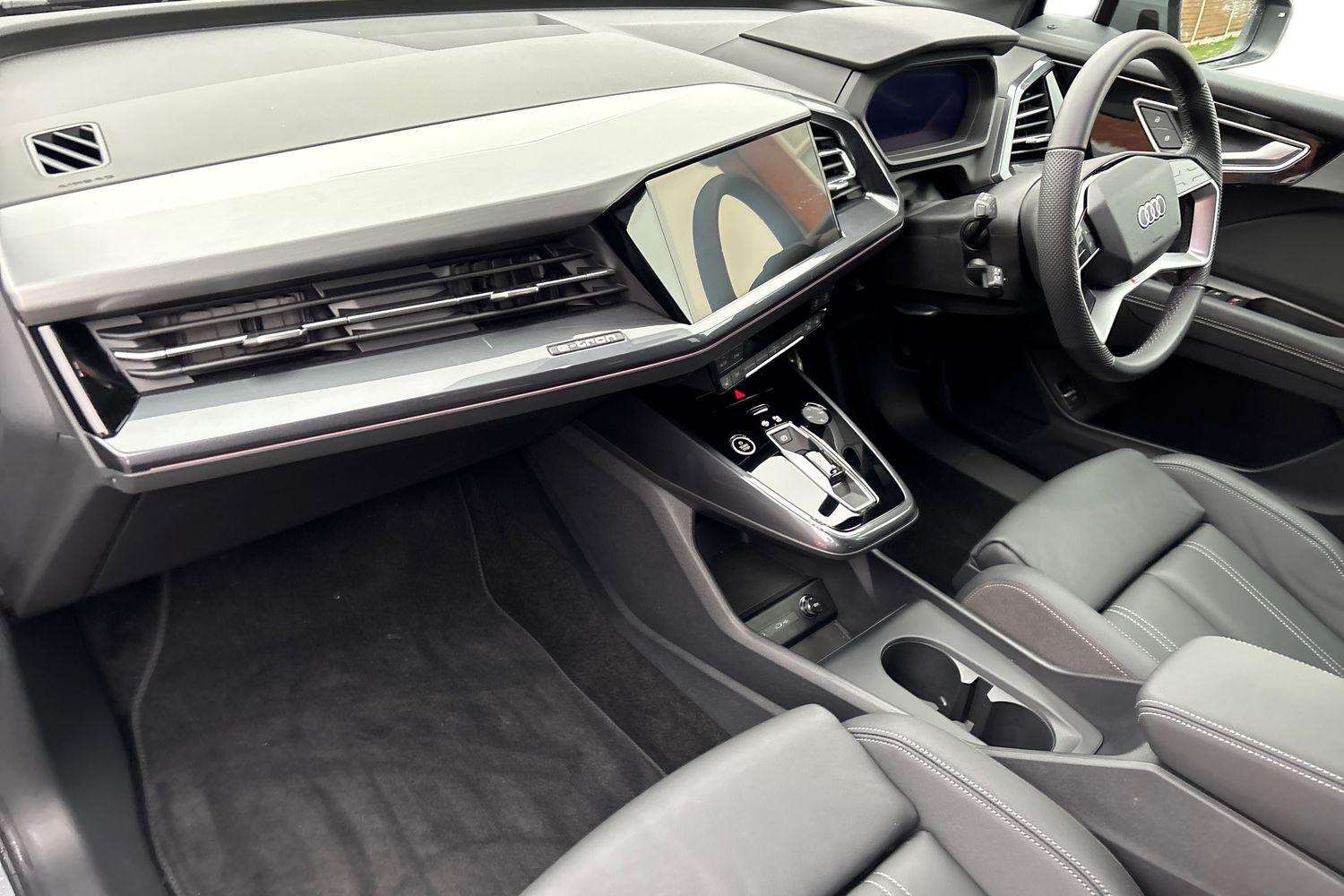 Used Audi Q4 e-tron 2025 for sale - 77147223: Photo 2