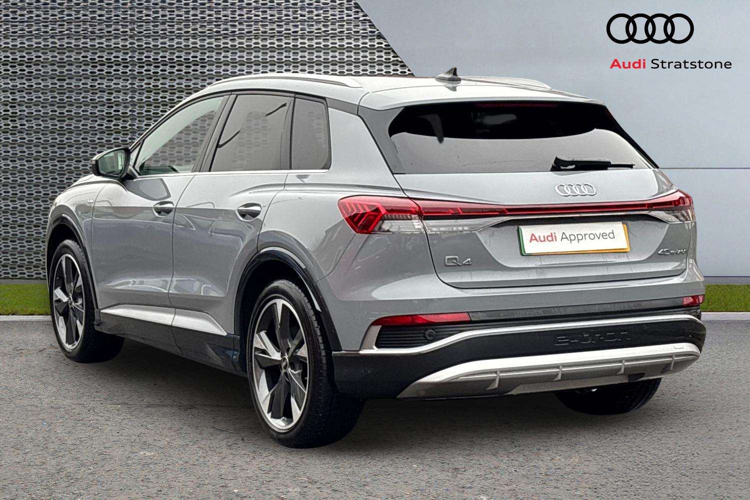 Used Audi Q4 e-tron 2025 for sale - 77147223: Photo 3