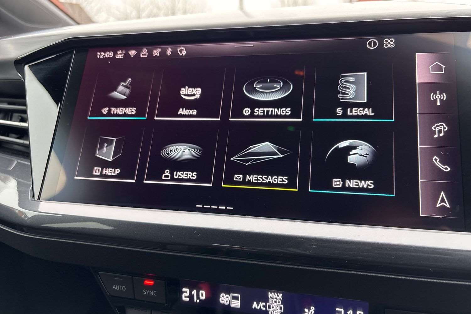 Used Audi Q4 e-tron 2025 for sale - 77147223: Photo 35