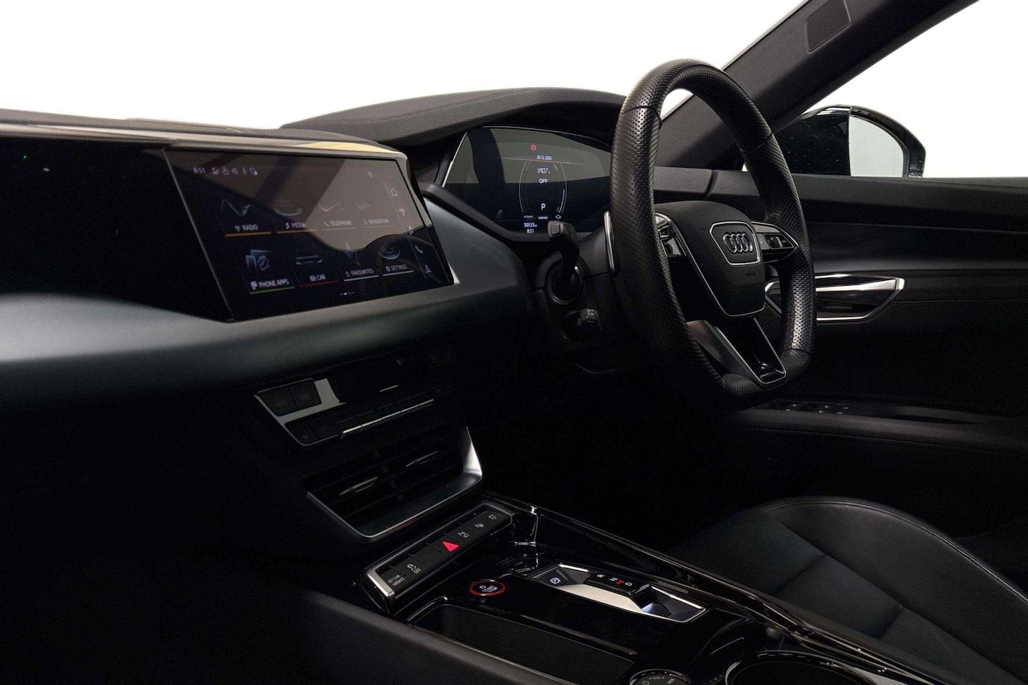 Used Audi e-tron GT 2022 for sale - 77472534: Photo 2