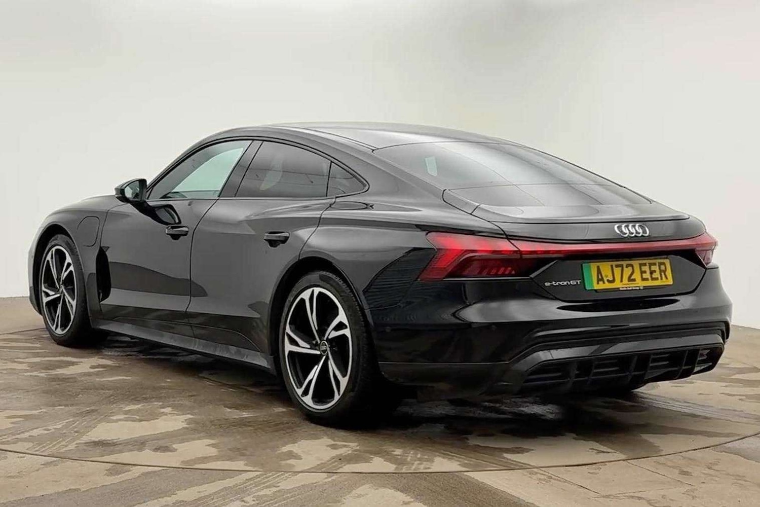 Used Audi e-tron GT 2022 for sale - 77472534: Photo 3