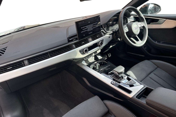 Used Audi A5 2024 for sale - 76141771: Photo 2