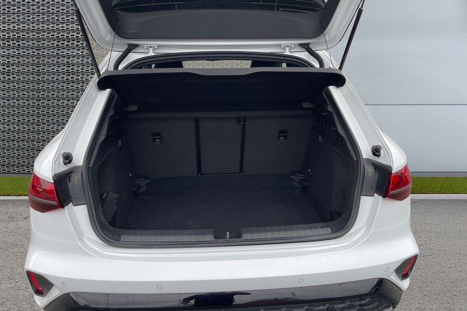 Used Audi A3 2024 for sale - 77233075: Photo 13