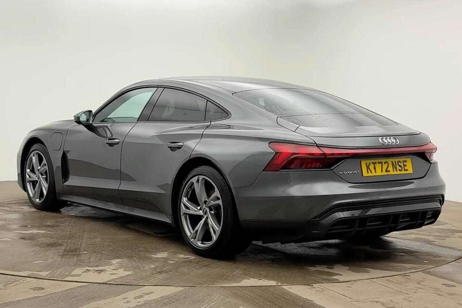 Used Audi e-tron GT 2022 for sale - 77500436: Photo 3