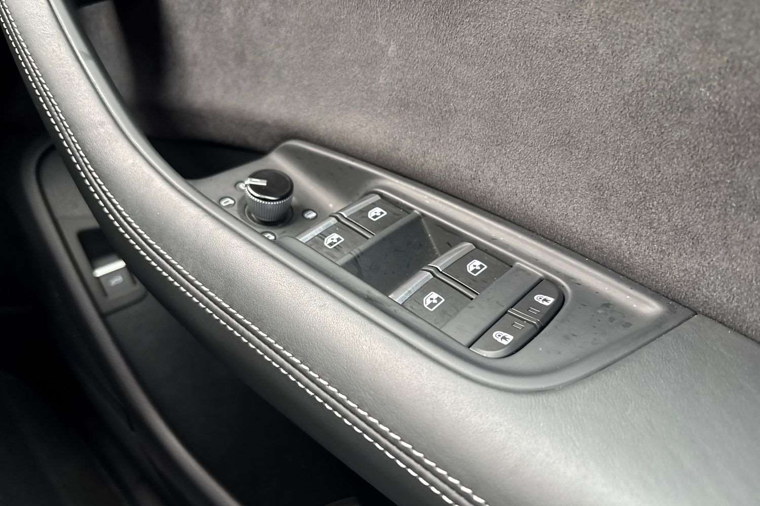 Used Audi RS Q8 2024 for sale - 77842408: Photo 14