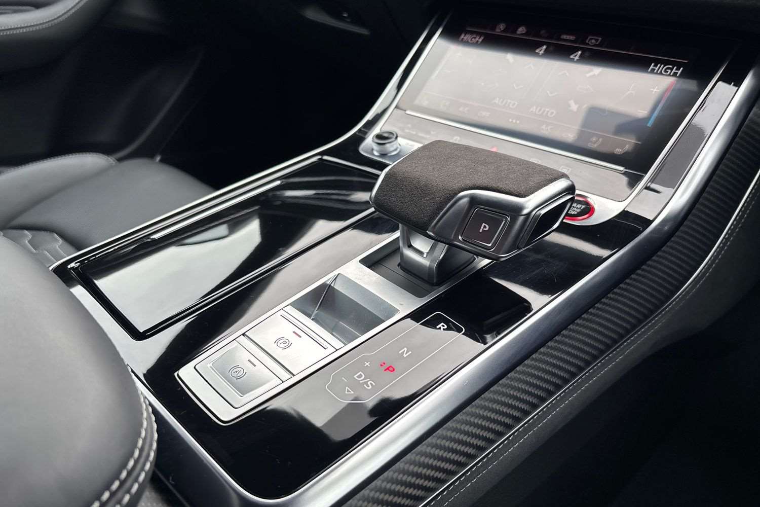 Used Audi RS Q8 2024 for sale - 77842408: Photo 15