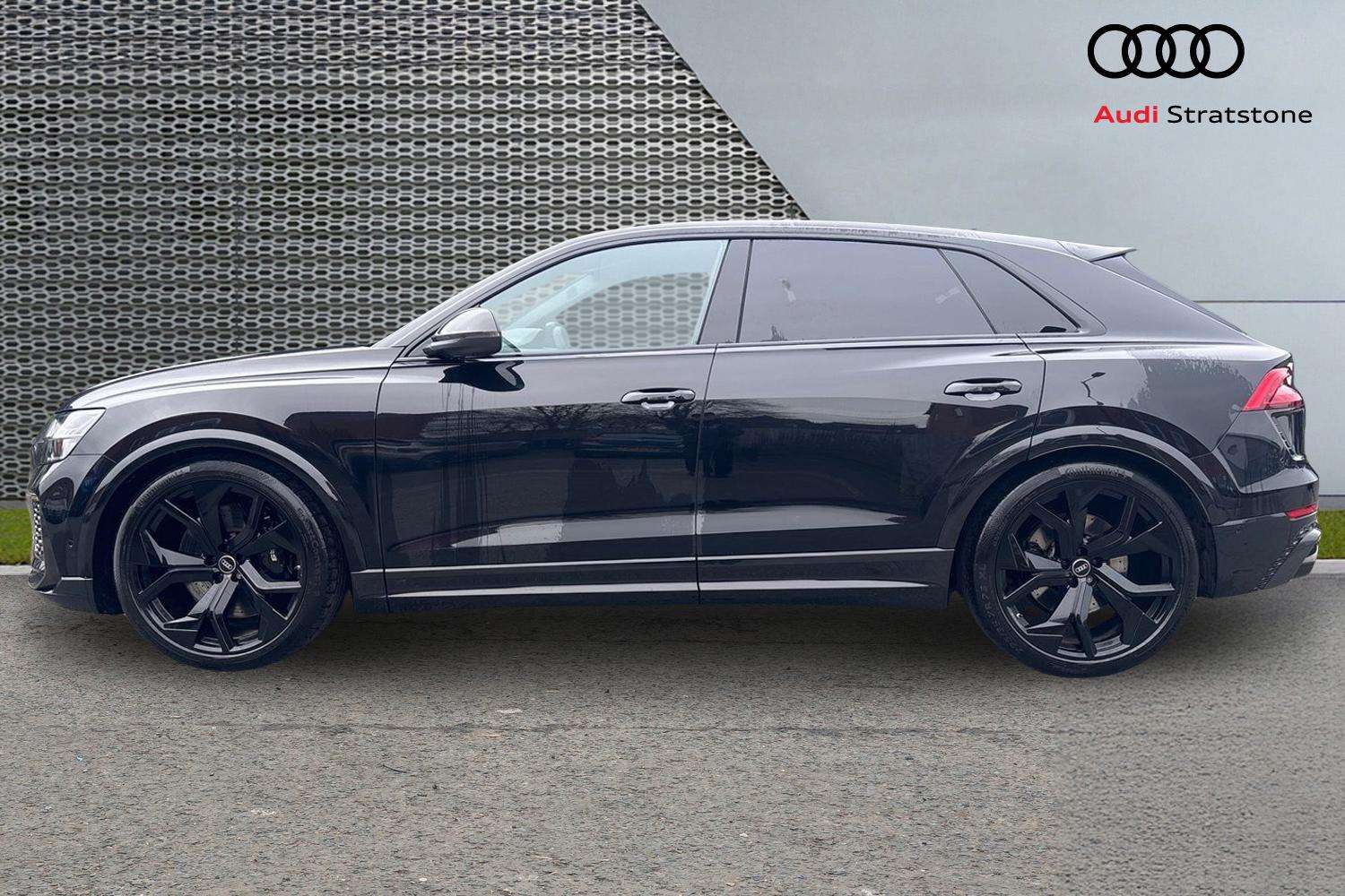 Used Audi RS Q8 2024 for sale - 77842408: Photo 8