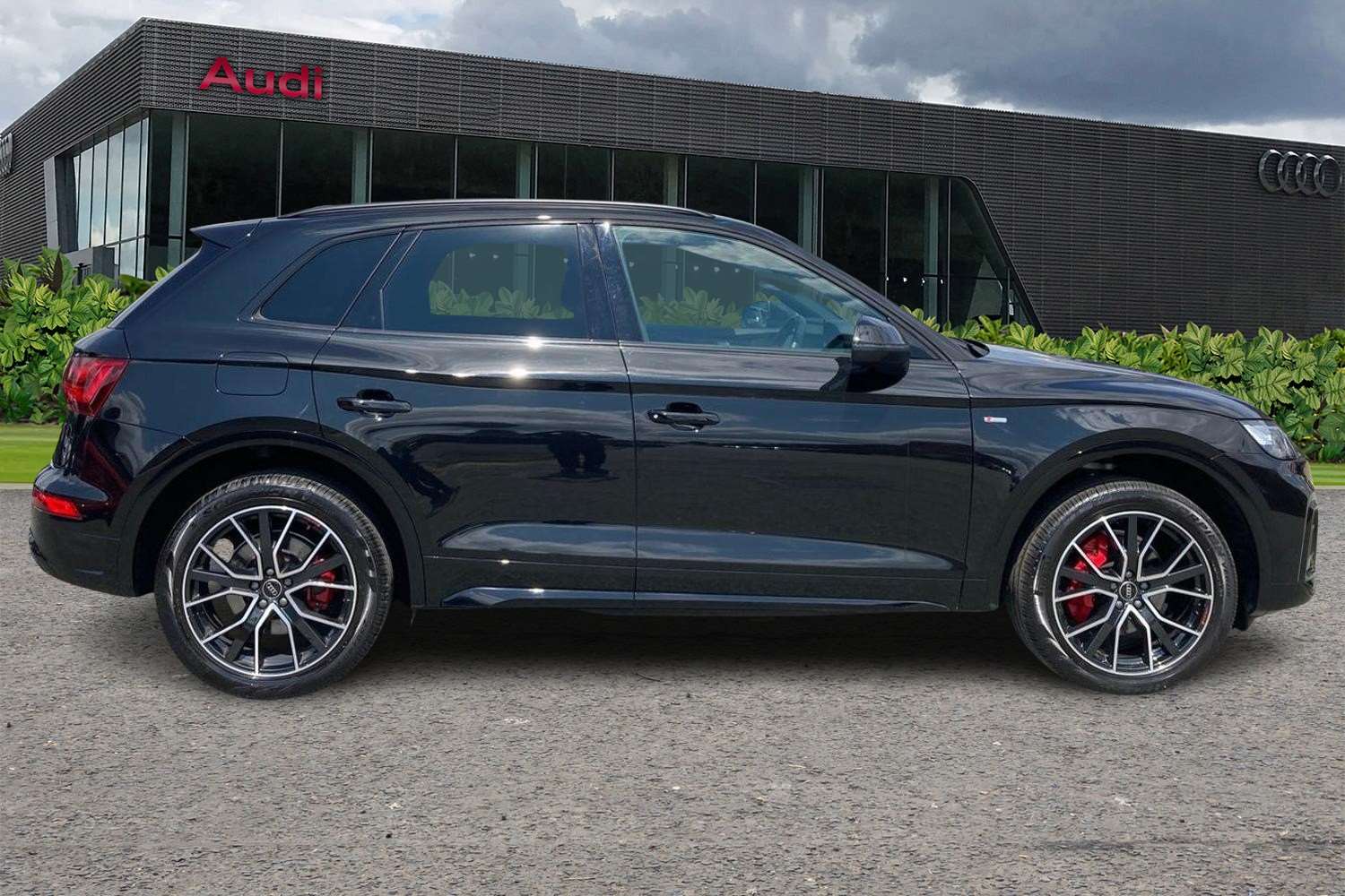 Used Audi Q5 2023 for sale - 75845680: Photo 4