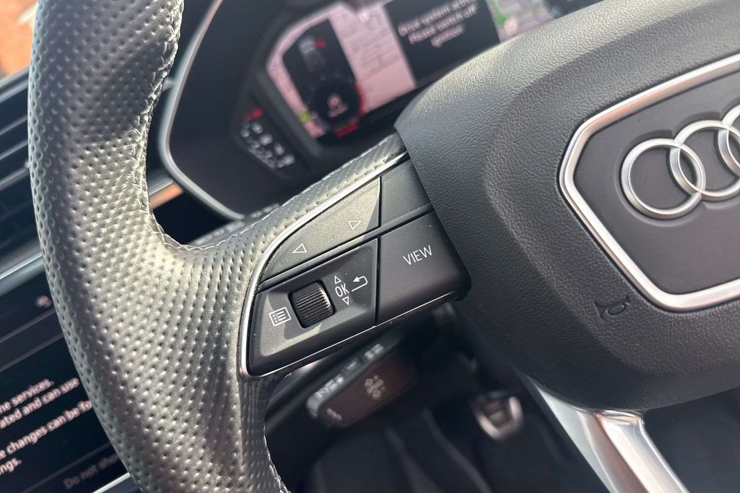 Used Audi Q3 2023 for sale - 76298335: Photo 16