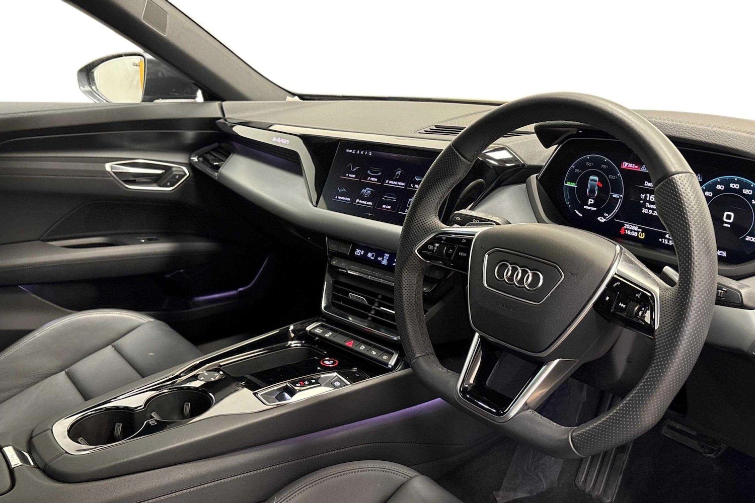 Used Audi e-tron GT 2023 for sale - 76459980: Photo 5