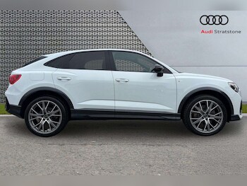 Used Audi Q3 2025 for sale - 77787039: Photo