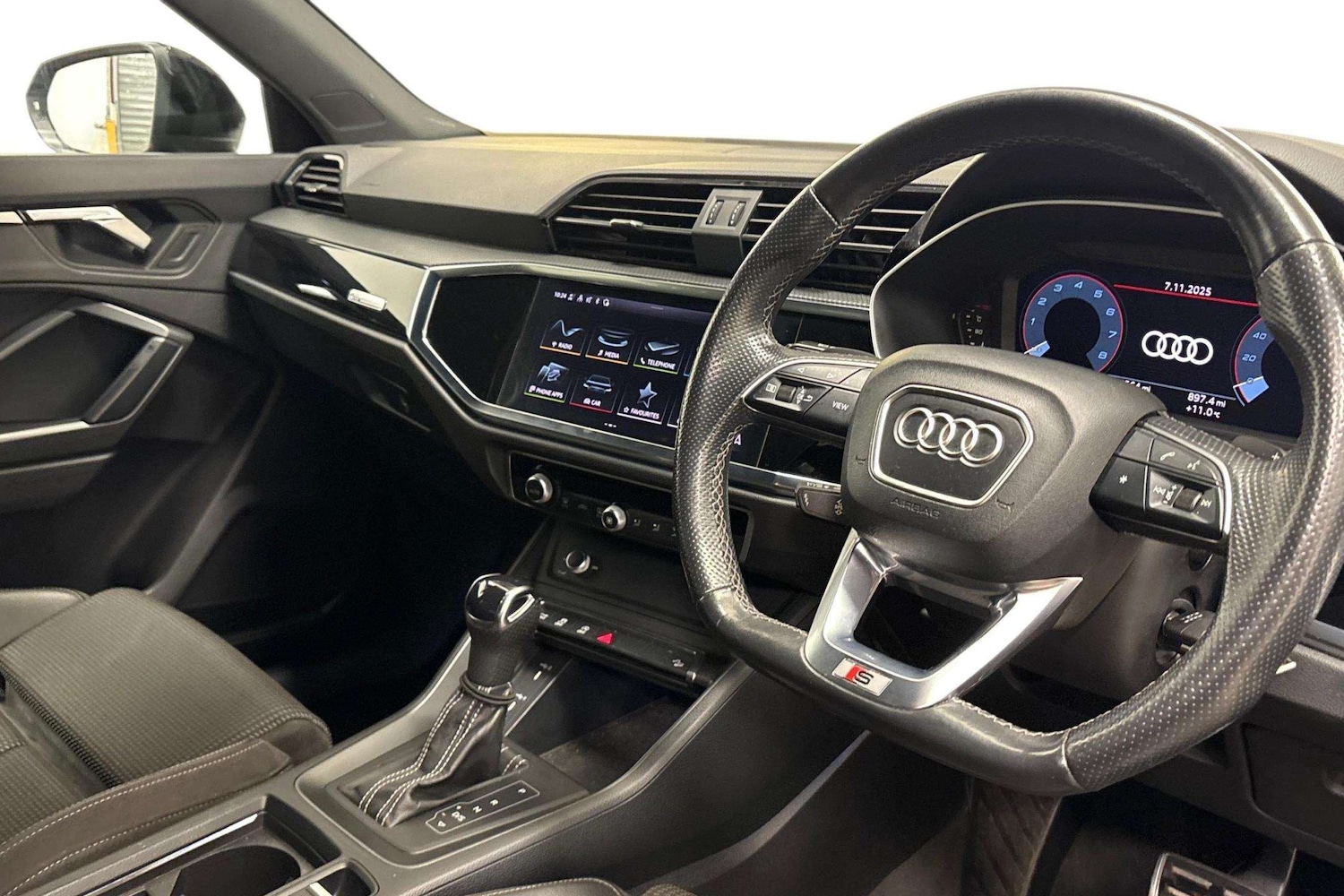 Used Audi Q3 2021 for sale - 77308297: Photo 6