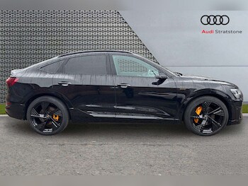 Used Audi e-tron 2022 for sale - 77178900: Photo
