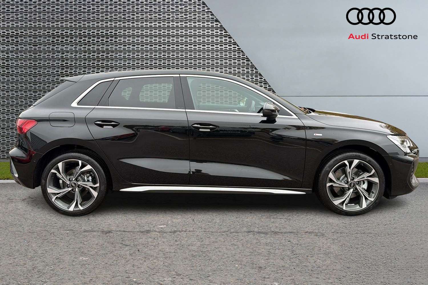 Used Audi A3 2025 for sale - 77514462: Photo 3