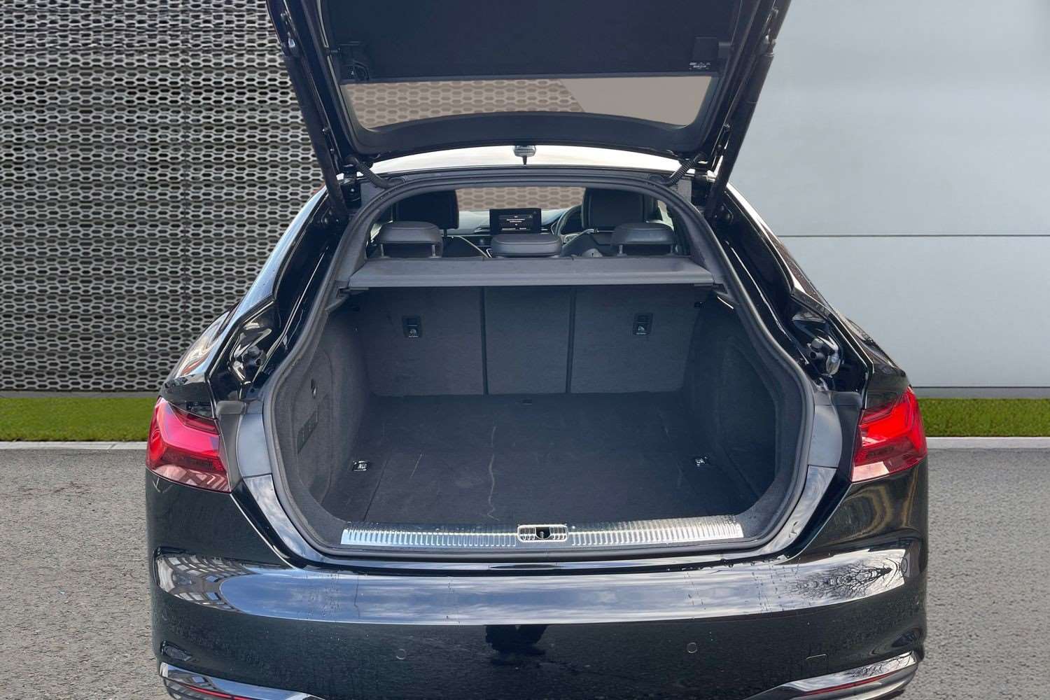 Used Audi A5 2024 for sale - 76955320: Photo 13