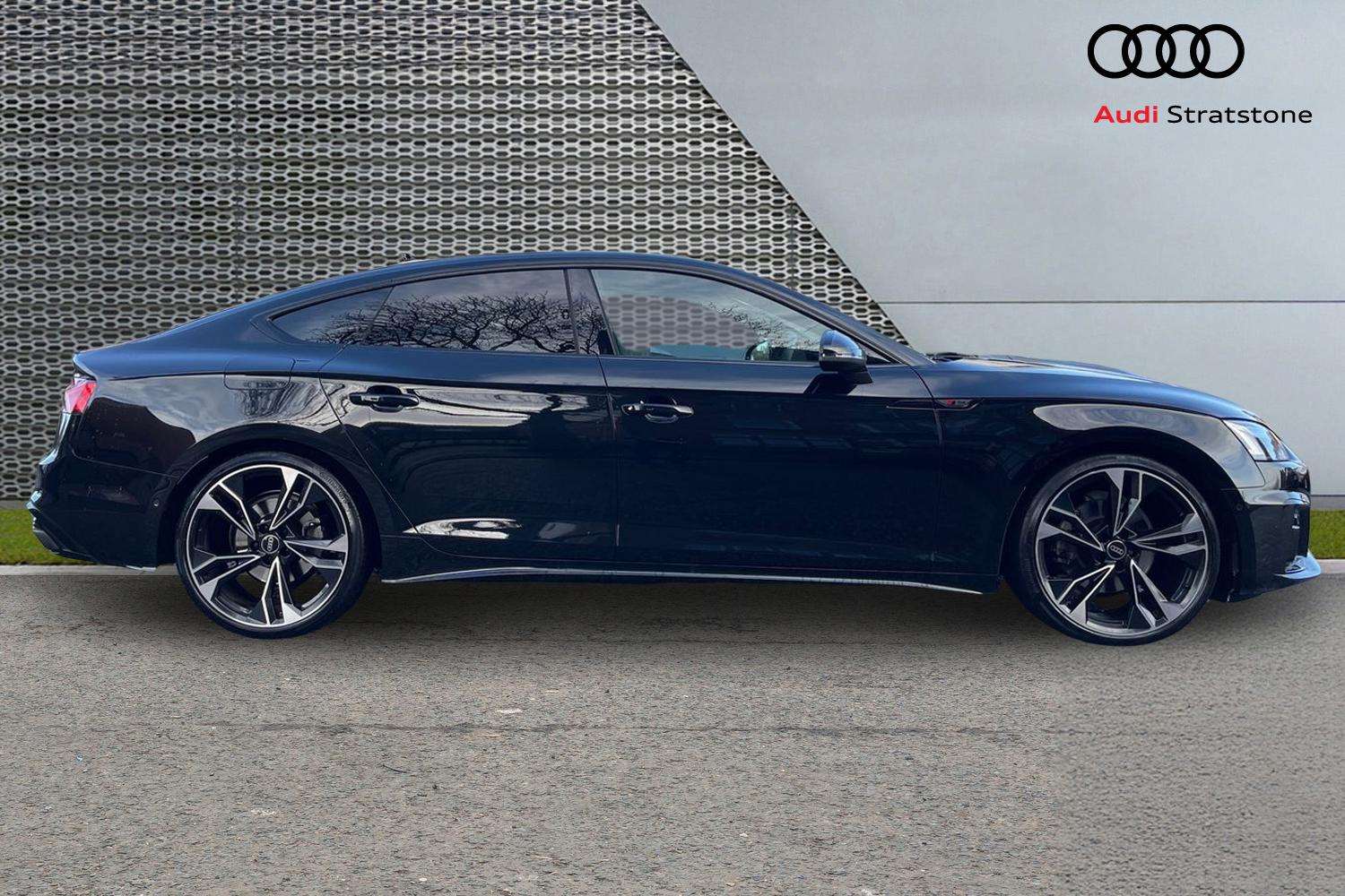 Used Audi A5 2024 for sale - 76955320: Photo 4