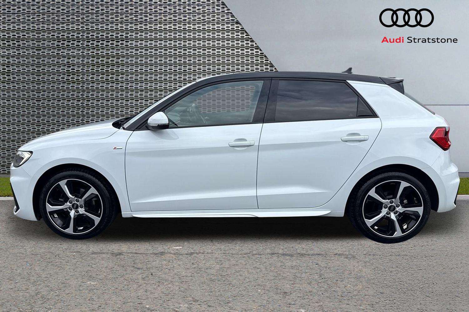 Used Audi A1 2023 for sale - 76156146: Photo 8