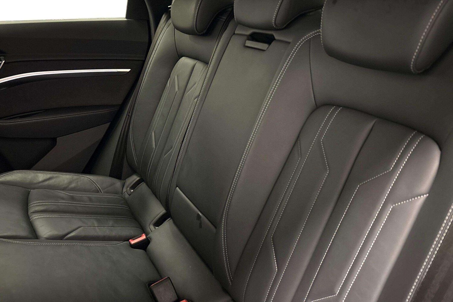 Used Audi Q8 for sale - 77928387: Photo 7