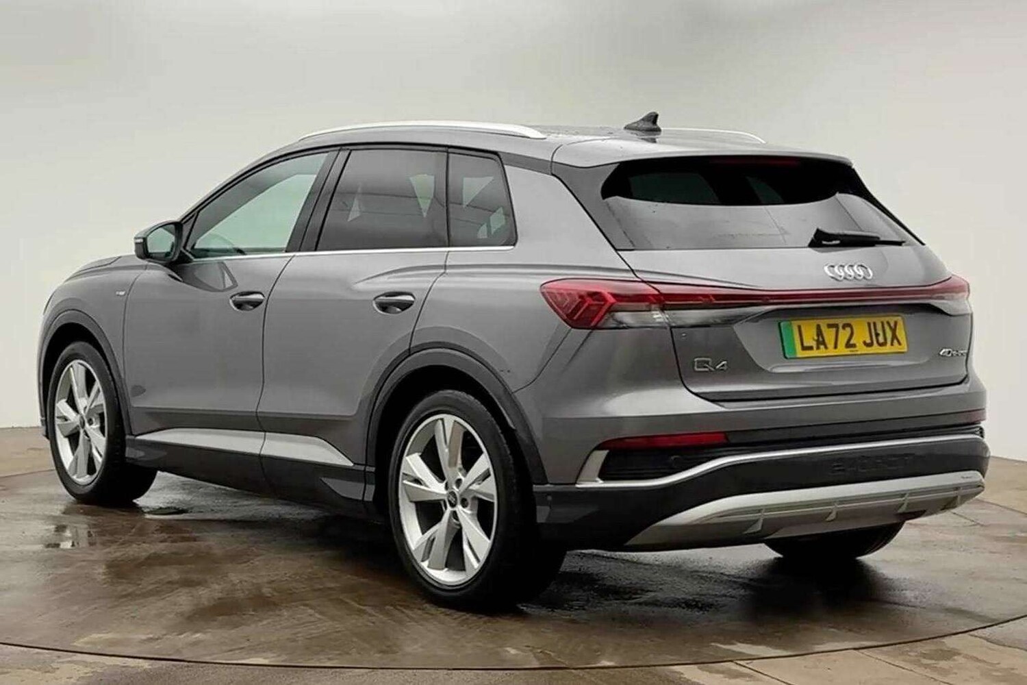 Used Audi Q4 e-tron 2022 for sale - 77972789: Photo 3