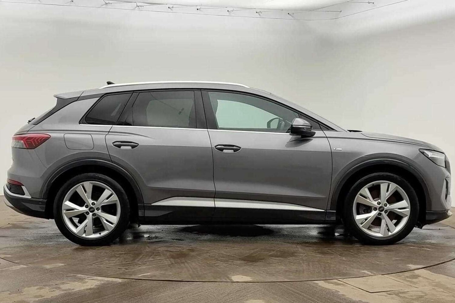 Used Audi Q4 e-tron 2022 for sale - 77972789: Photo 4