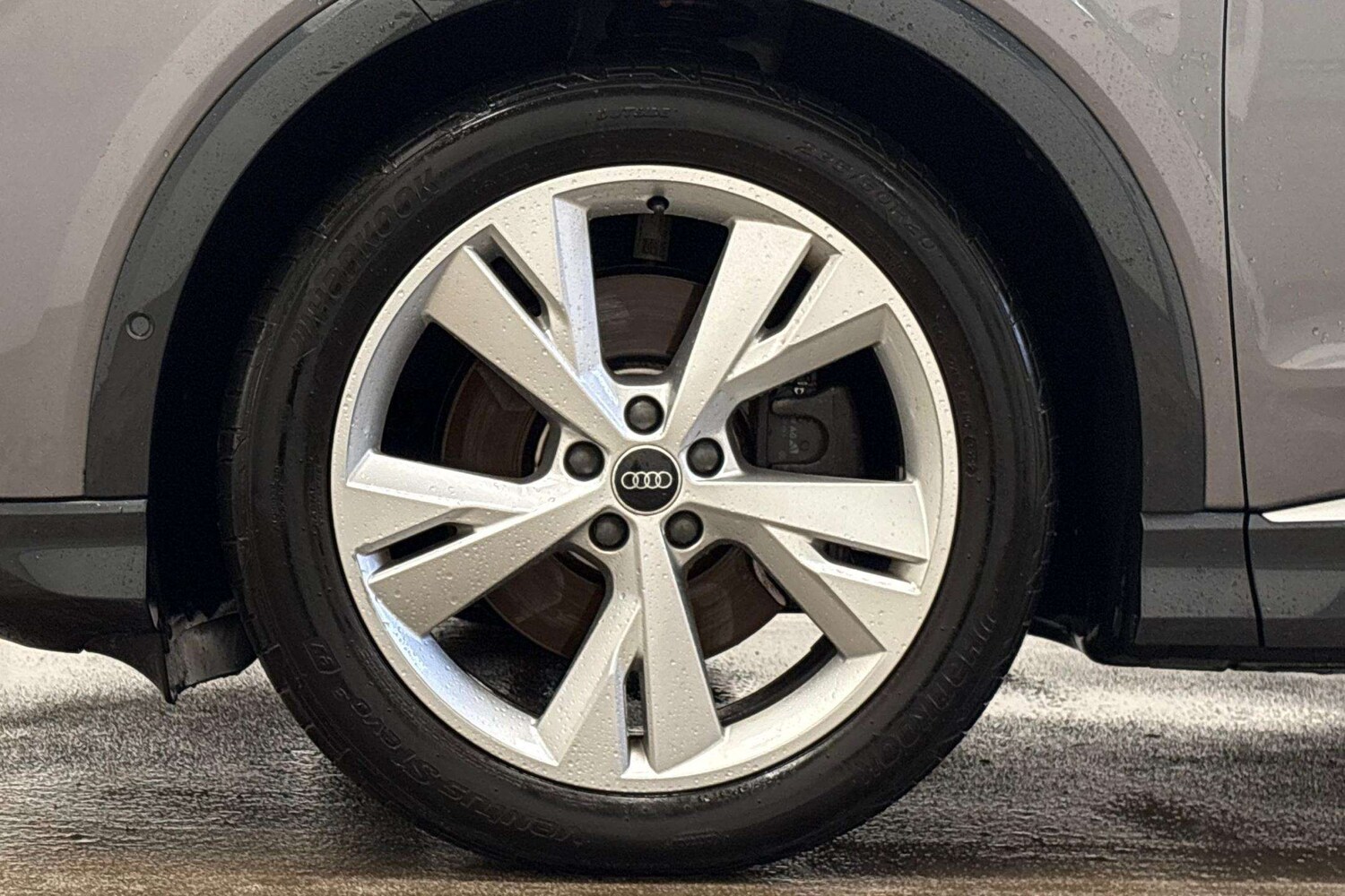 Used Audi Q4 e-tron 2022 for sale - 77972789: Photo 5