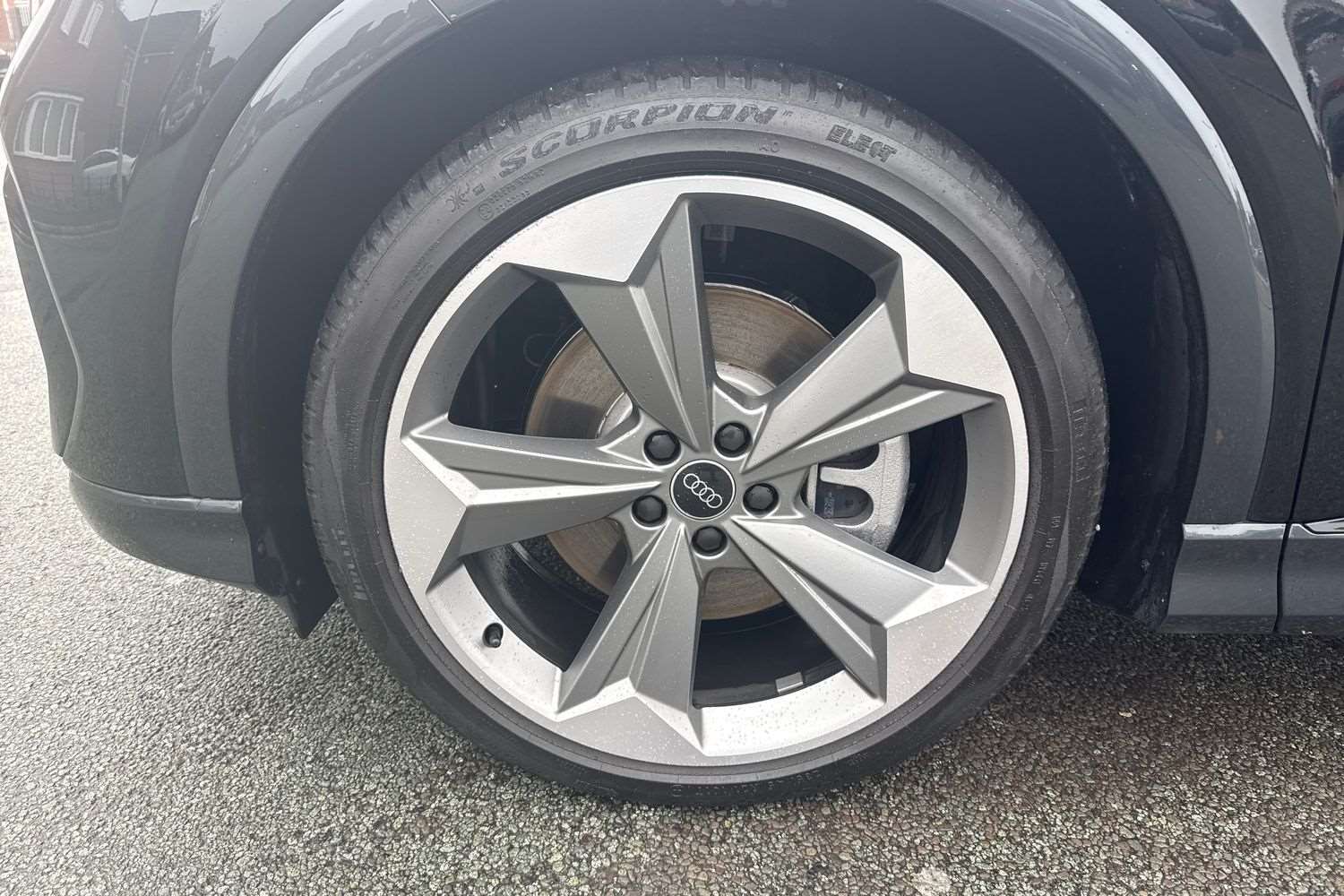 Used Audi Q4 e-tron 2025 for sale - 76272143: Photo 10