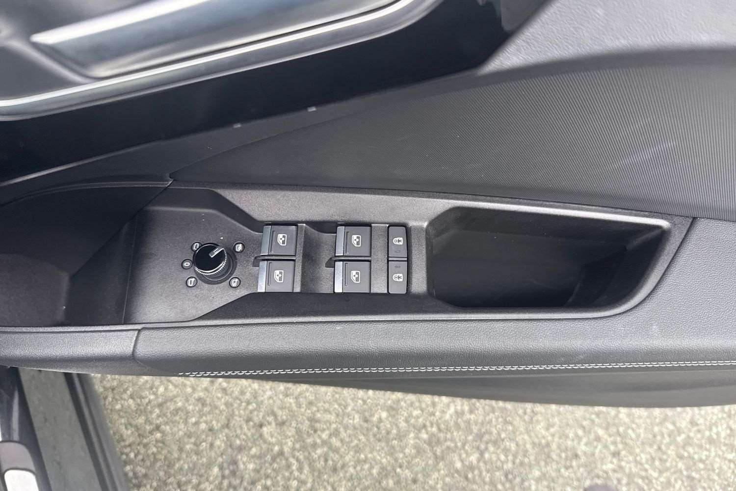 Used Audi Q4 e-tron 2025 for sale - 76272143: Photo 14