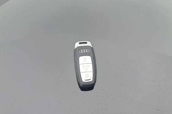 Used Audi Q4 e-tron 2025 for sale - 76272143: Photo 25