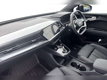 Used Audi Q4 e-tron 2025 for sale - 76272143: Photo 2