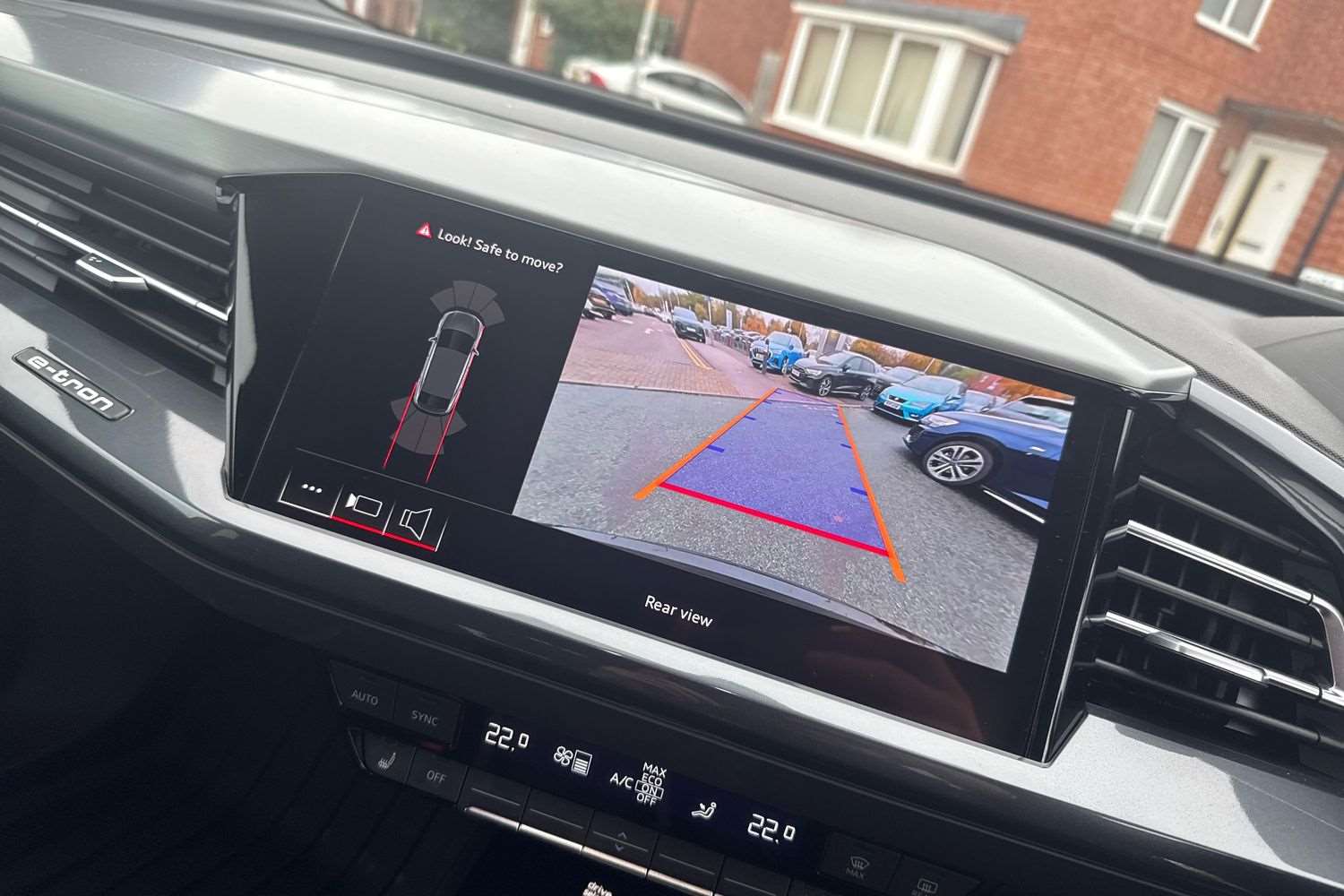 Used Audi Q4 e-tron 2025 for sale - 76272143: Photo 33