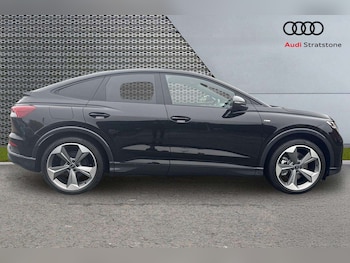 Used Audi Q4 e-tron 2025 for sale - 76272143: Photo 4