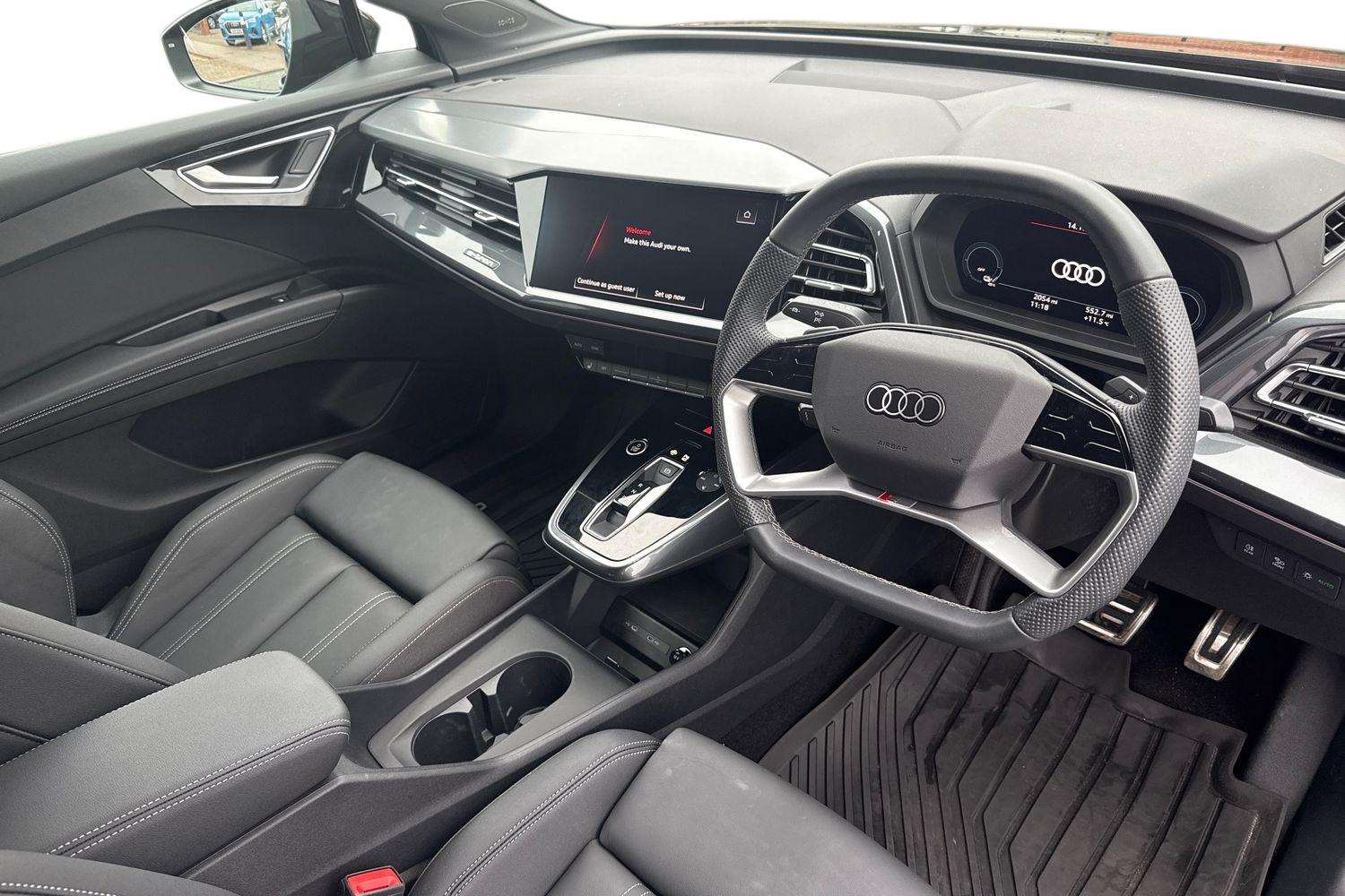 Used Audi Q4 e-tron 2025 for sale - 76272143: Photo 6