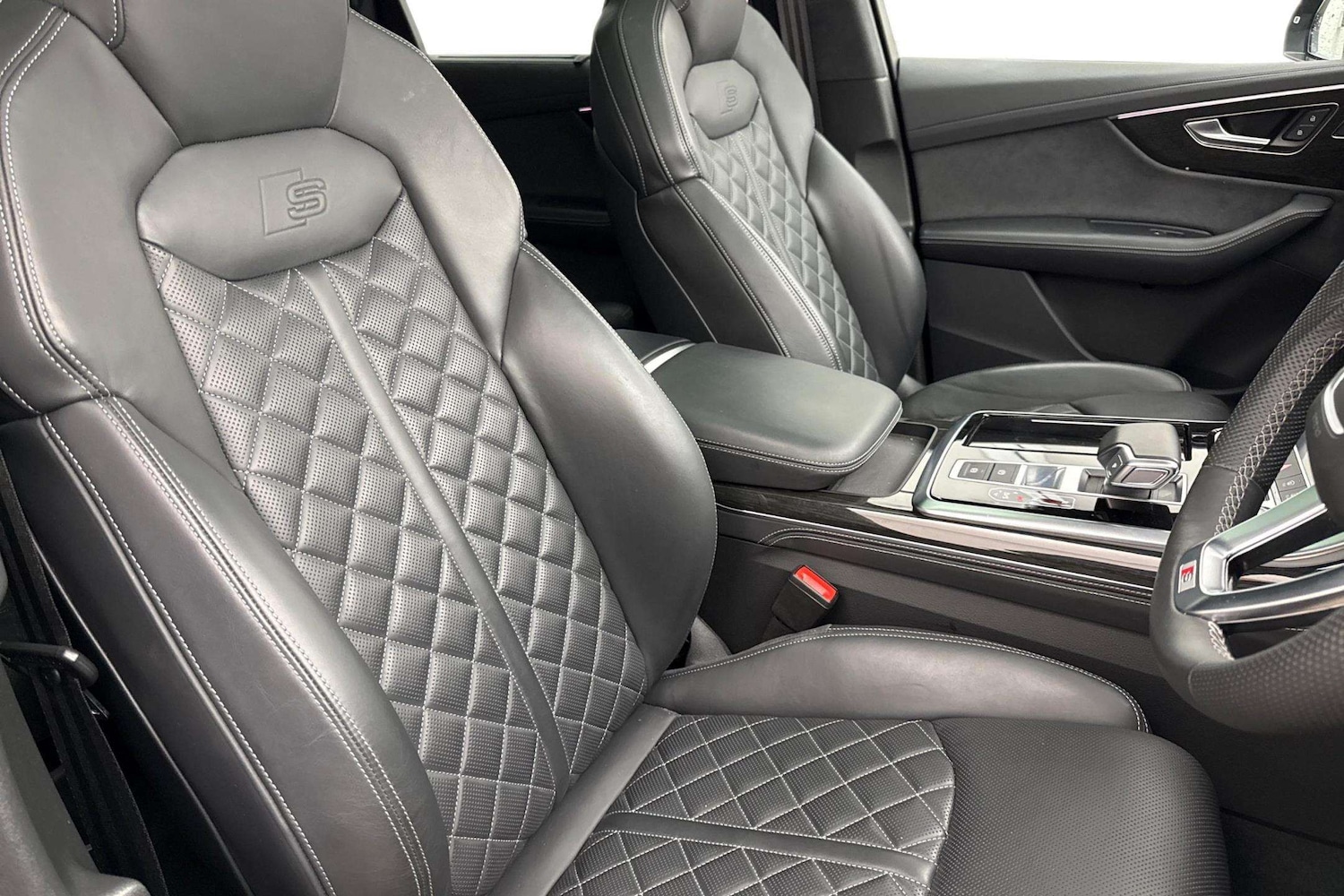 Used Audi Q7 2024 for sale - 77553211: Photo 10