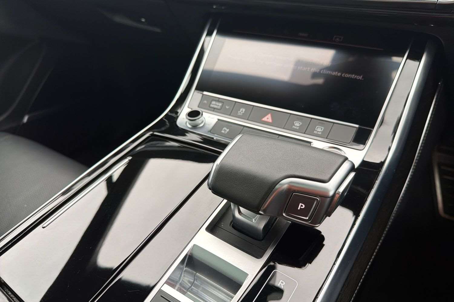 Used Audi Q7 2024 for sale - 77553211: Photo 15