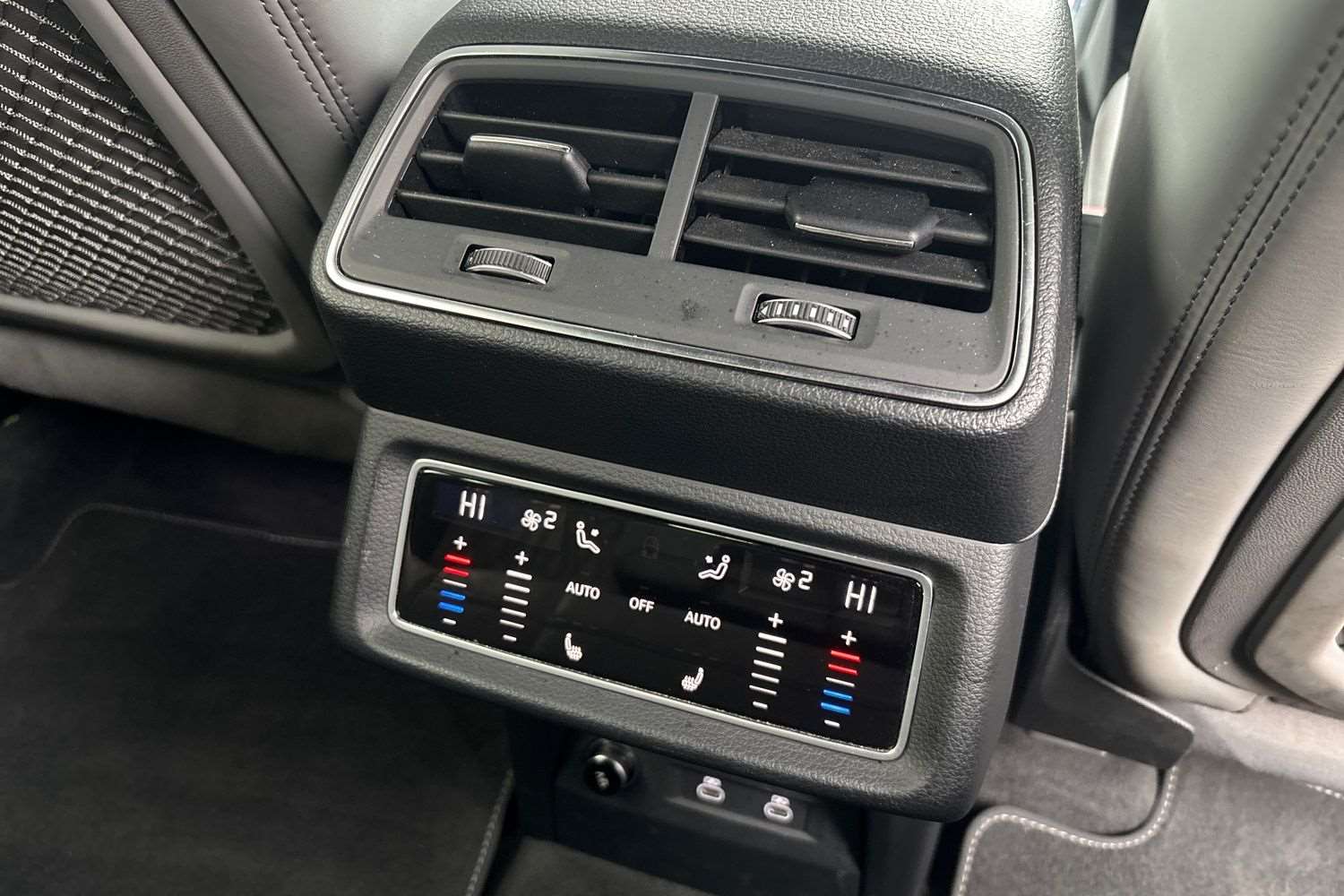 Used Audi Q8 2023 for sale - 77281946: Photo 23