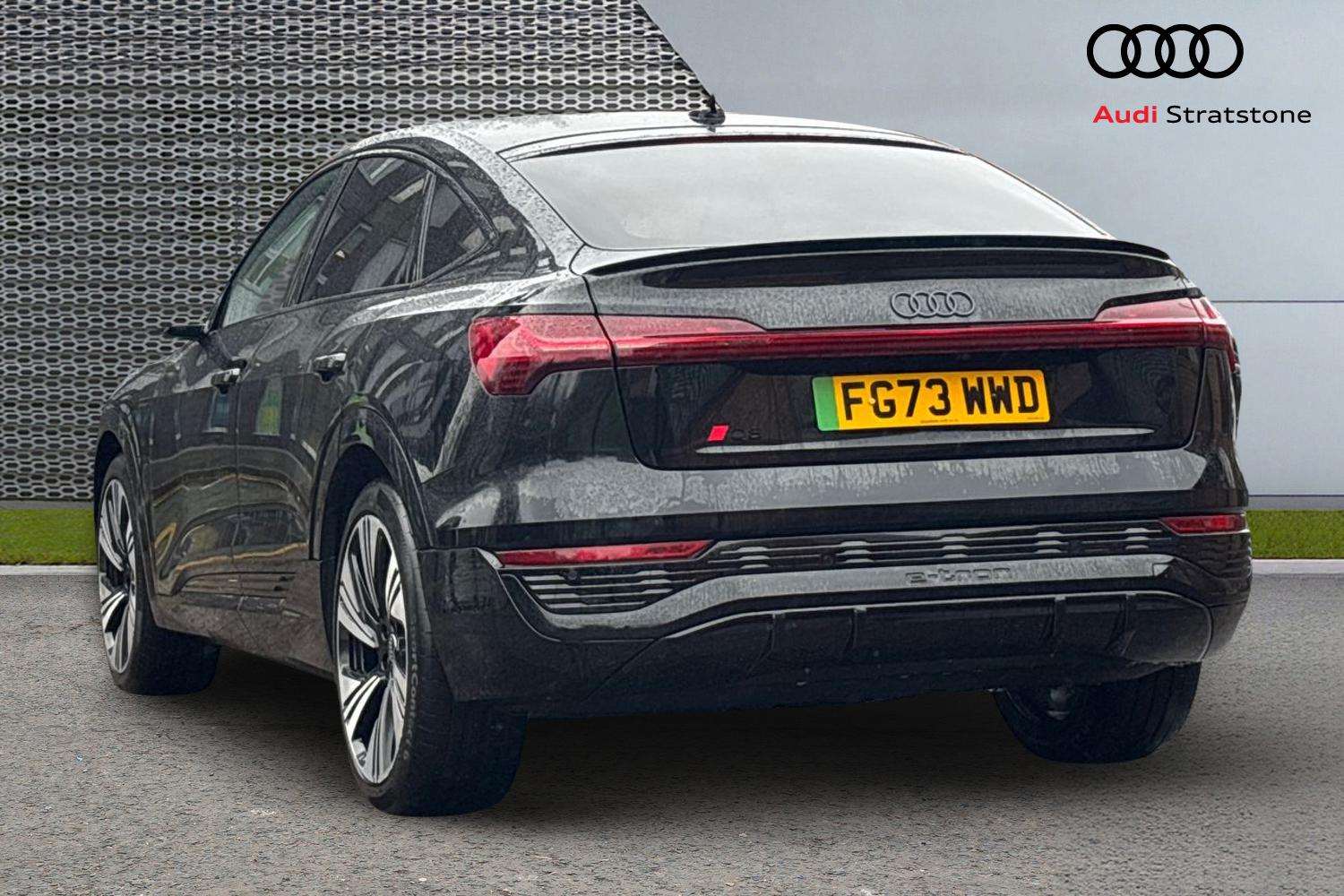 Used Audi Q8 2023 for sale - 77281946: Photo 3