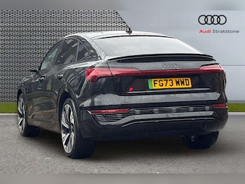 Used Audi Q8 2023 for sale - 77281946: Photo