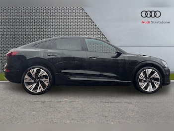 Used Audi Q8 2023 for sale - 77281946: Photo