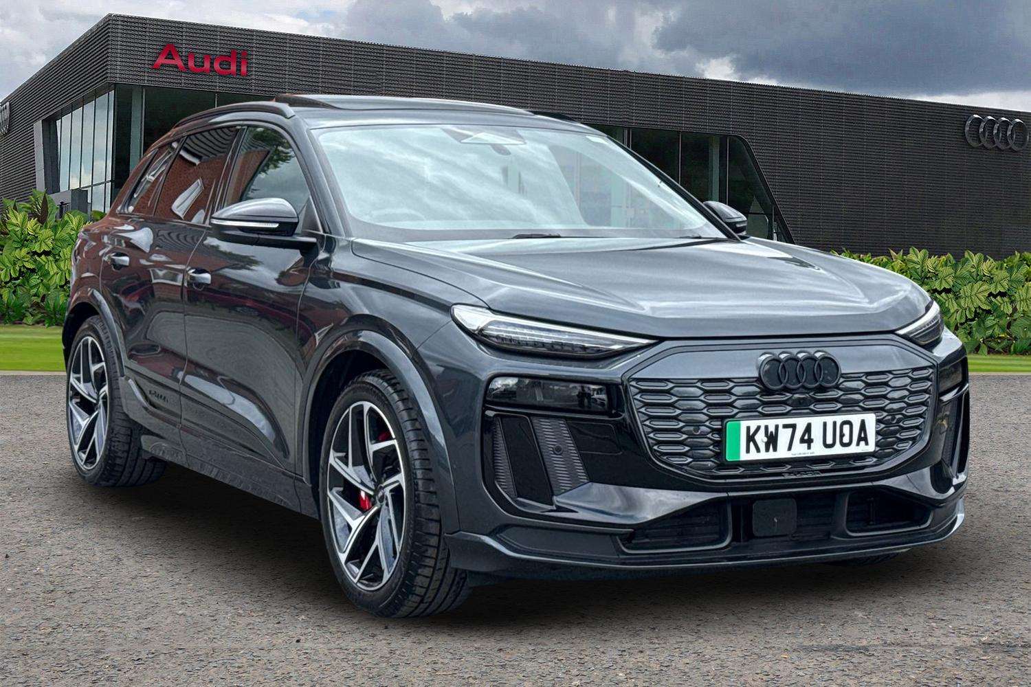 Used Audi Q6 e-tron 2024 for sale - 76732204: Photo 1