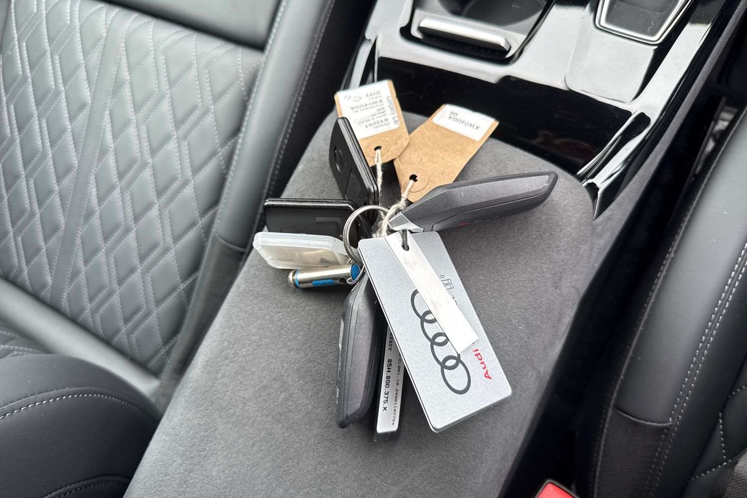 Used Audi Q6 e-tron 2024 for sale - 76732204: Photo 15