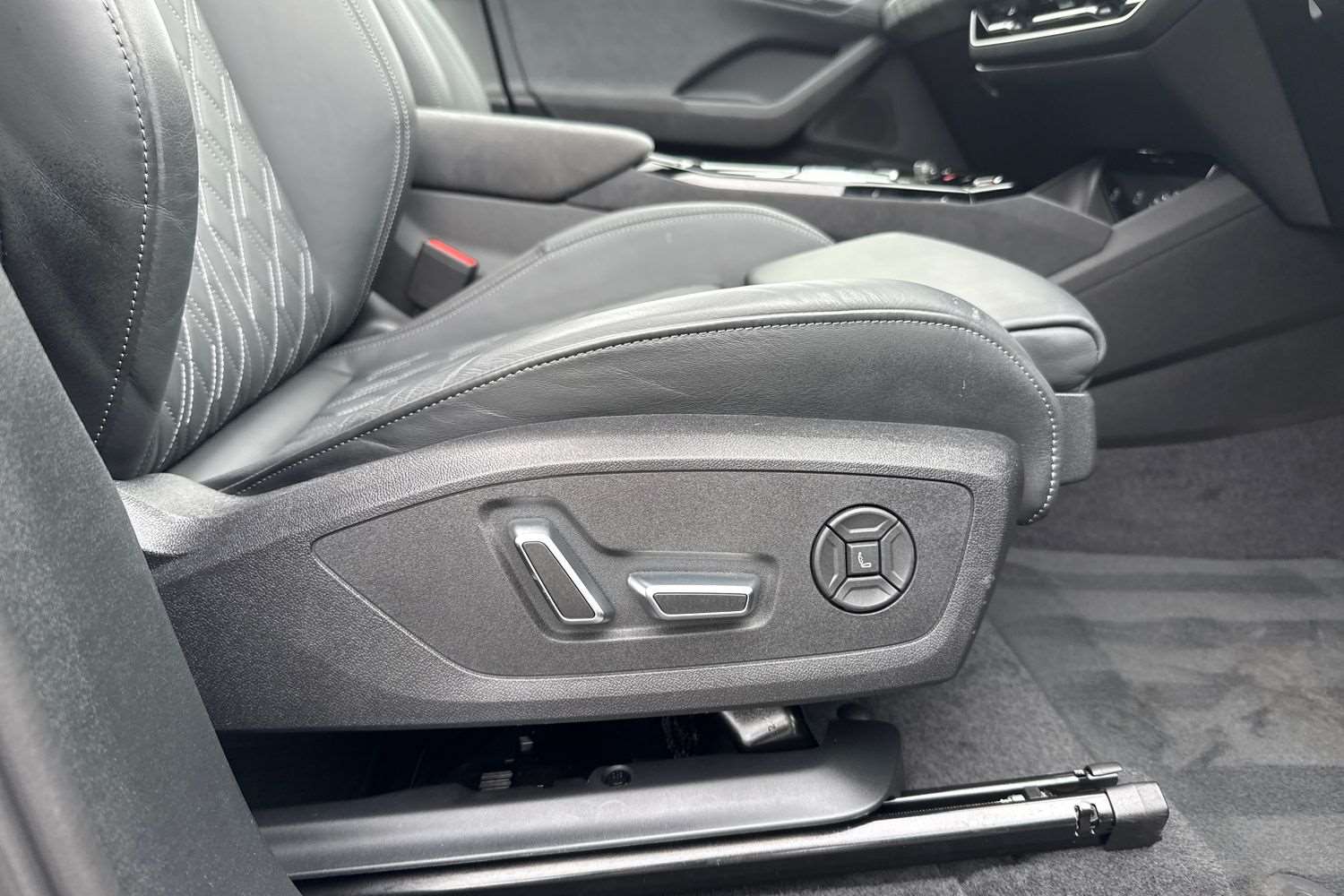 Used Audi Q6 e-tron 2024 for sale - 76732204: Photo 22