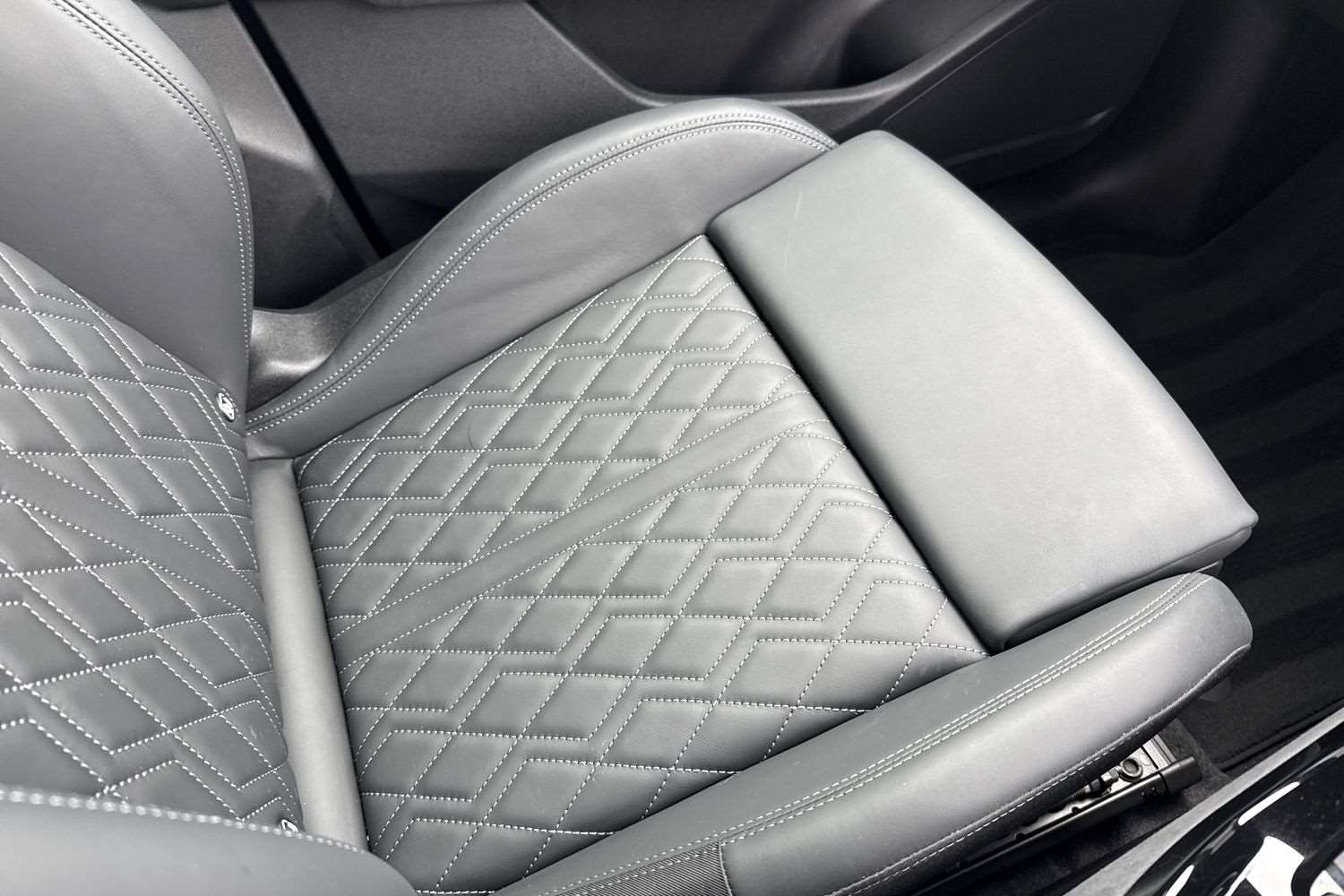 Used Audi Q6 e-tron 2024 for sale - 76732204: Photo 33