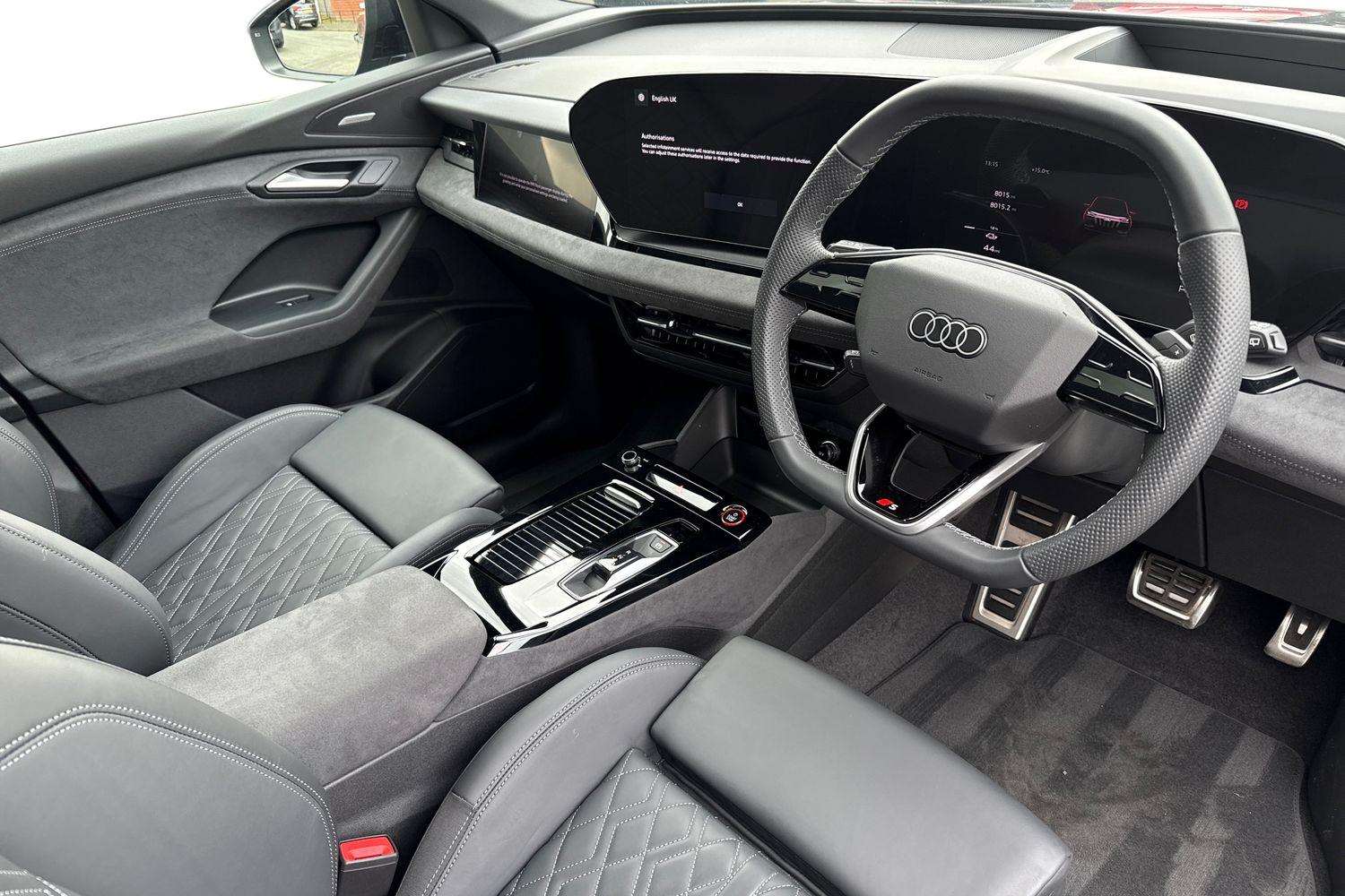 Used Audi Q6 e-tron 2024 for sale - 76732204: Photo 6