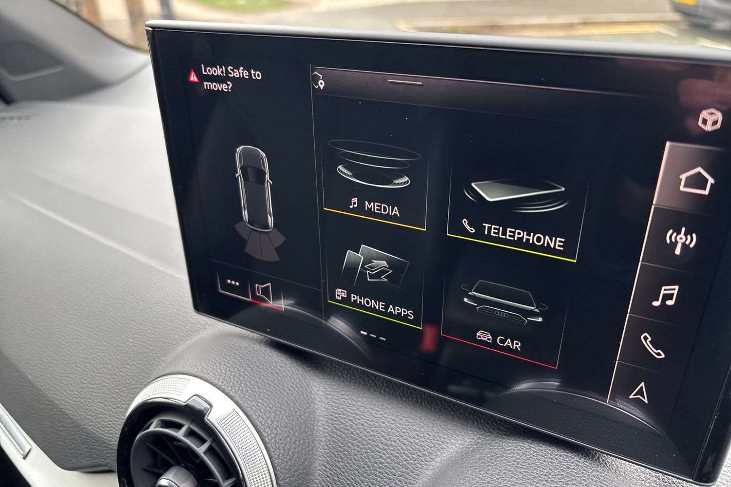 Used Audi Q2 2025 for sale - 77333802: Photo 26