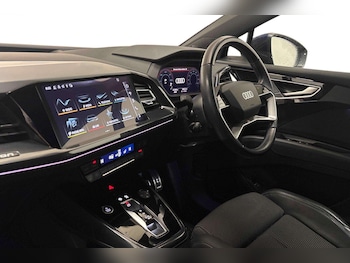 Used Audi Q4 e-tron 2022 for sale - 78208964: Photo