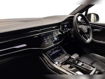 Used Audi Q7 2021 for sale - 79443799: Photo