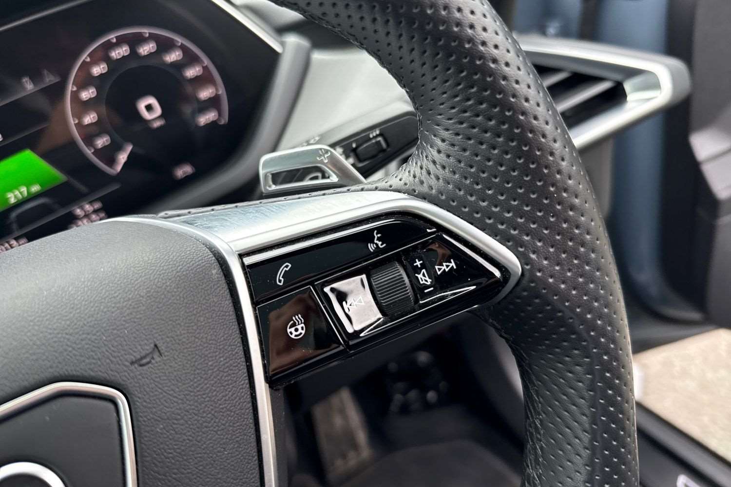 Used Audi RS e-tron GT 2022 for sale - 76460673: Photo 30