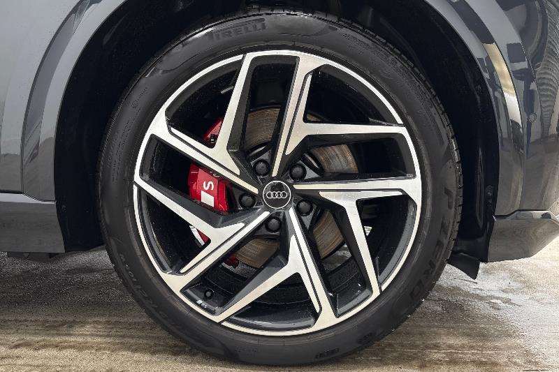 Used Audi Q6 e-tron 2025 for sale - 76022434: Photo 4